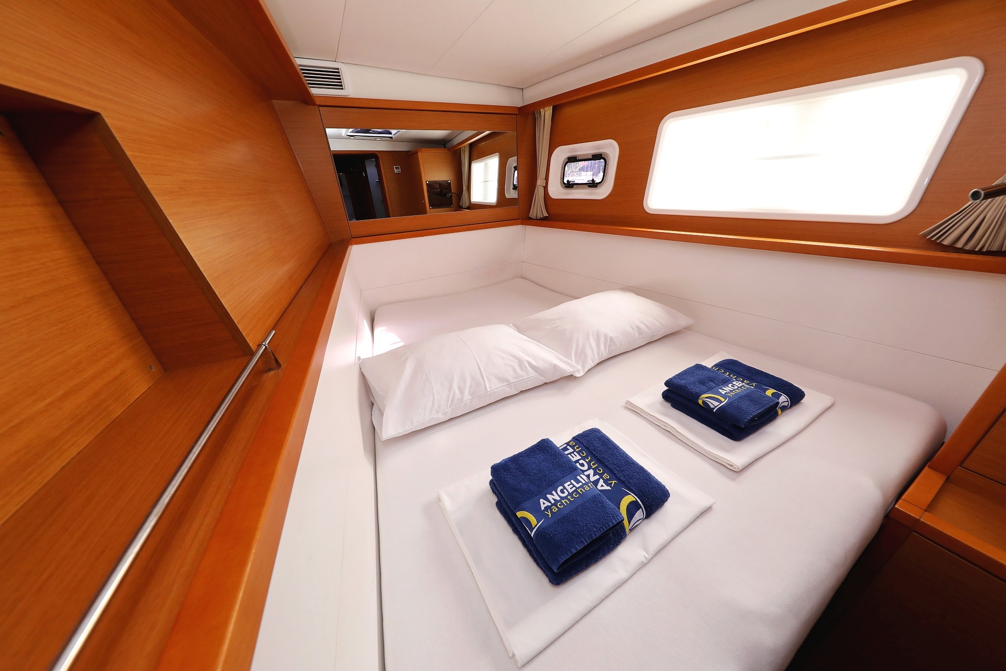 Lagoon 450, Dorka V | Yacht Charter Croatia