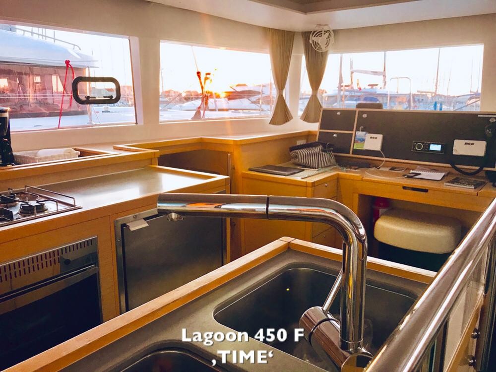 Lagoon 450, Time | Yacht Charter Croatia