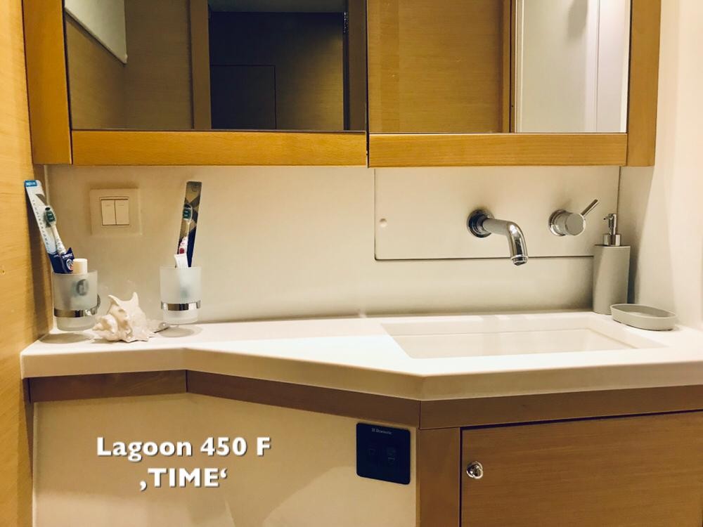Lagoon 450, Time | Yacht Charter Croatia