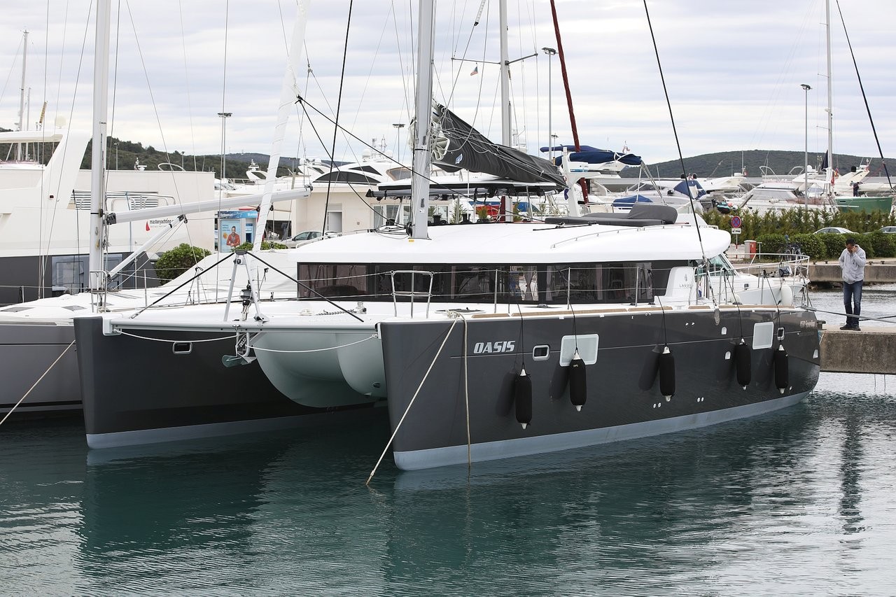 Lagoon 450, Oasis | Yacht Charter Croatia