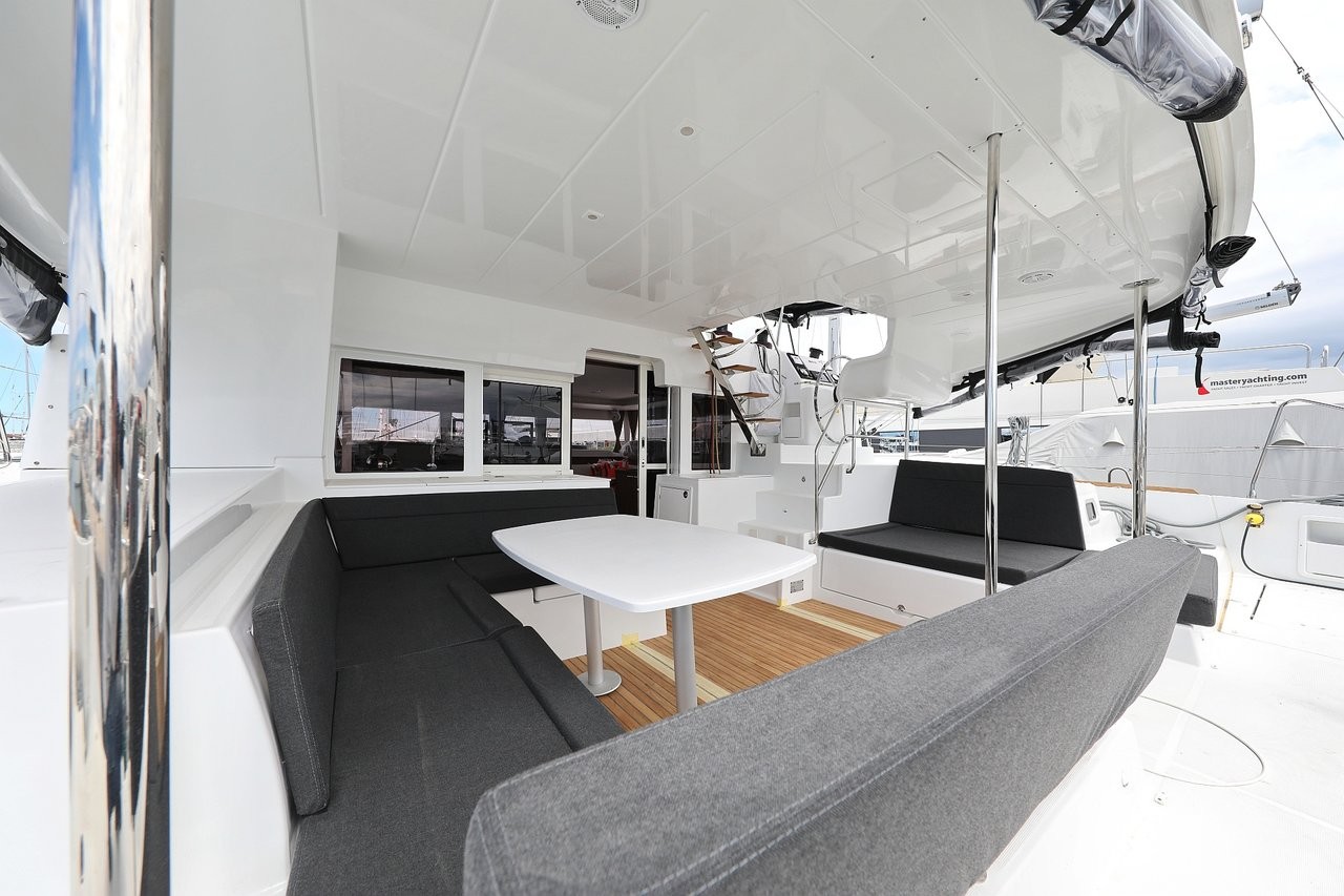 Lagoon 450, Oasis | Yacht Charter Croatia