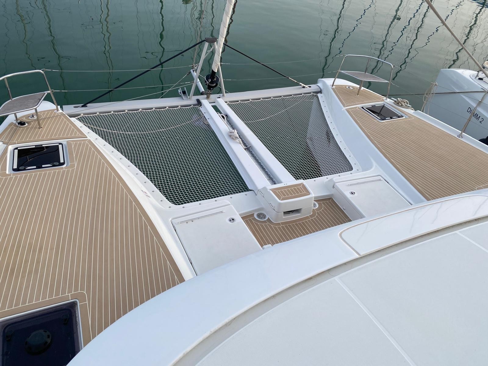Lagoon 46 OW, Chill Out | Yacht Charter Croatia
