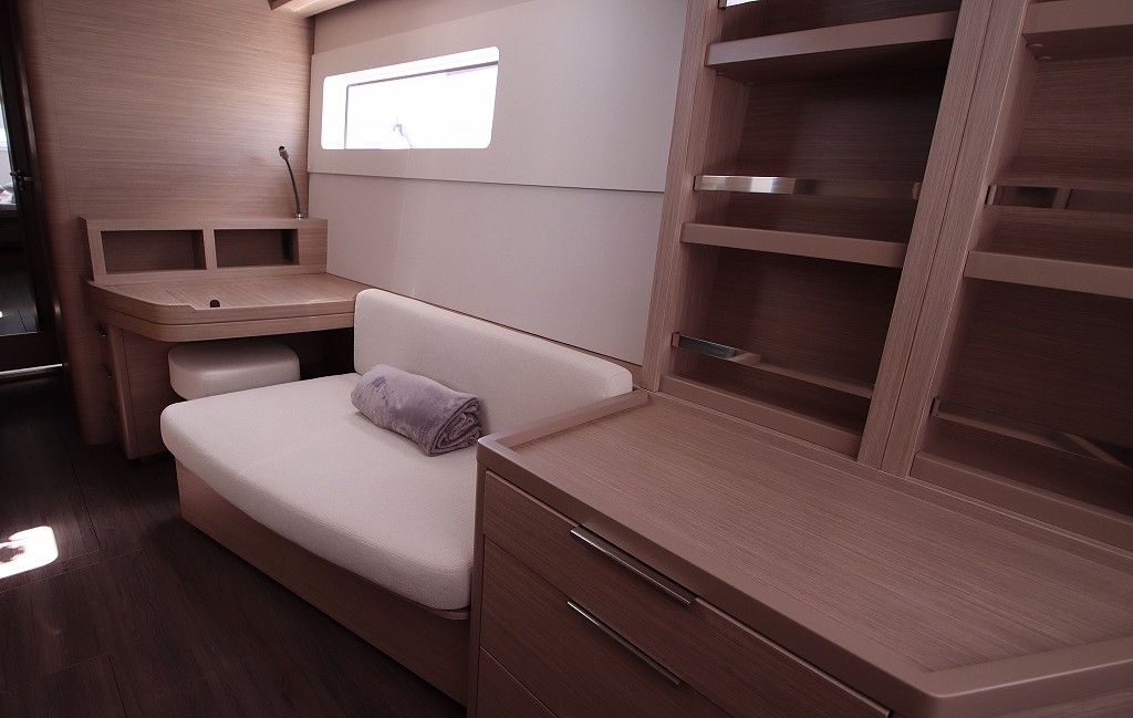 Lagoon 46 OW, Chill Out | Yacht Charter Croatia