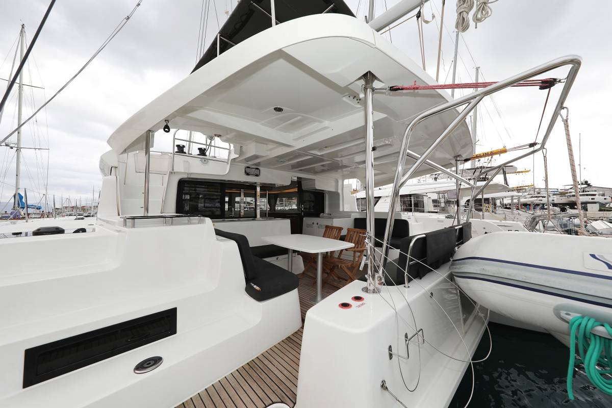 Lagoon 46, Barbarella III | Yachtcharter Kroatien