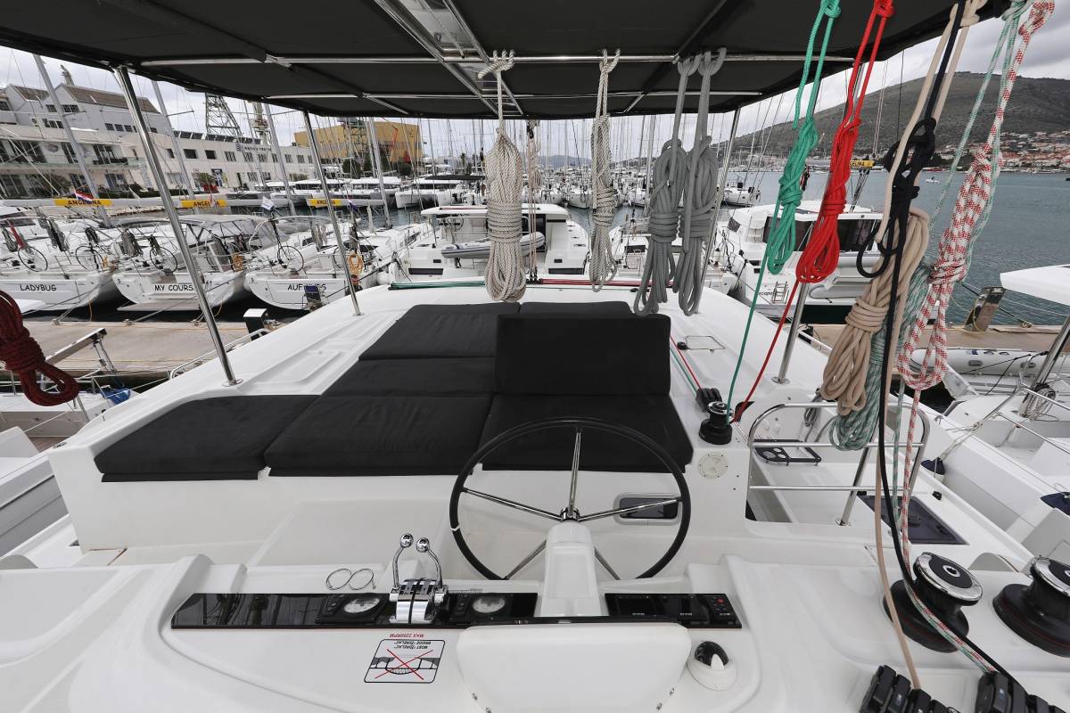 Lagoon 46, Barbarella III | Yachtcharter Kroatien