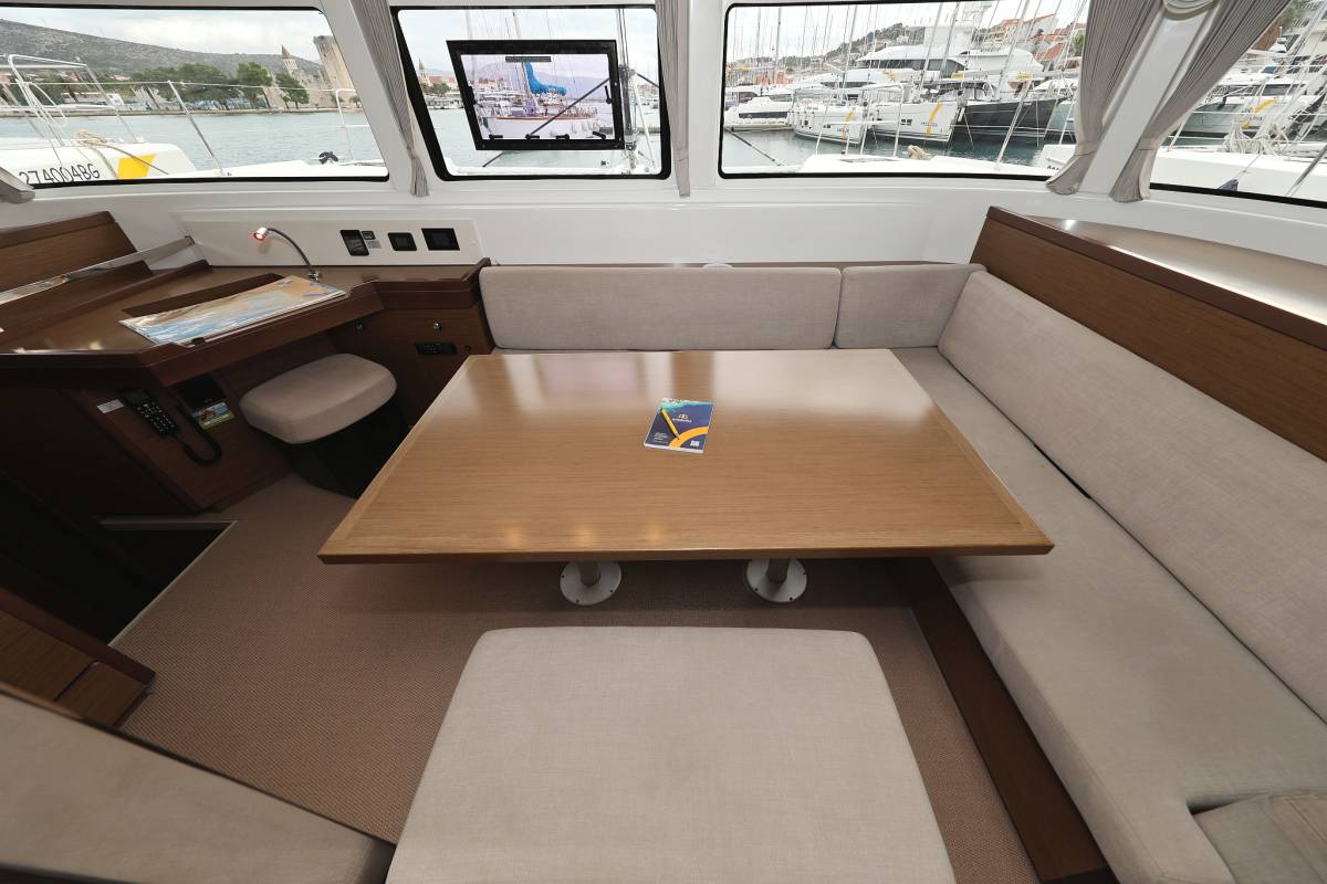 Lagoon 46, Barbarella III | Yachtcharter Kroatien