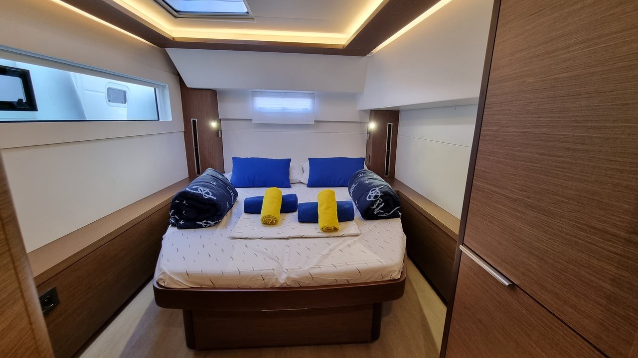 Lagoon 46, Magic Point | Yacht Charter Croatia