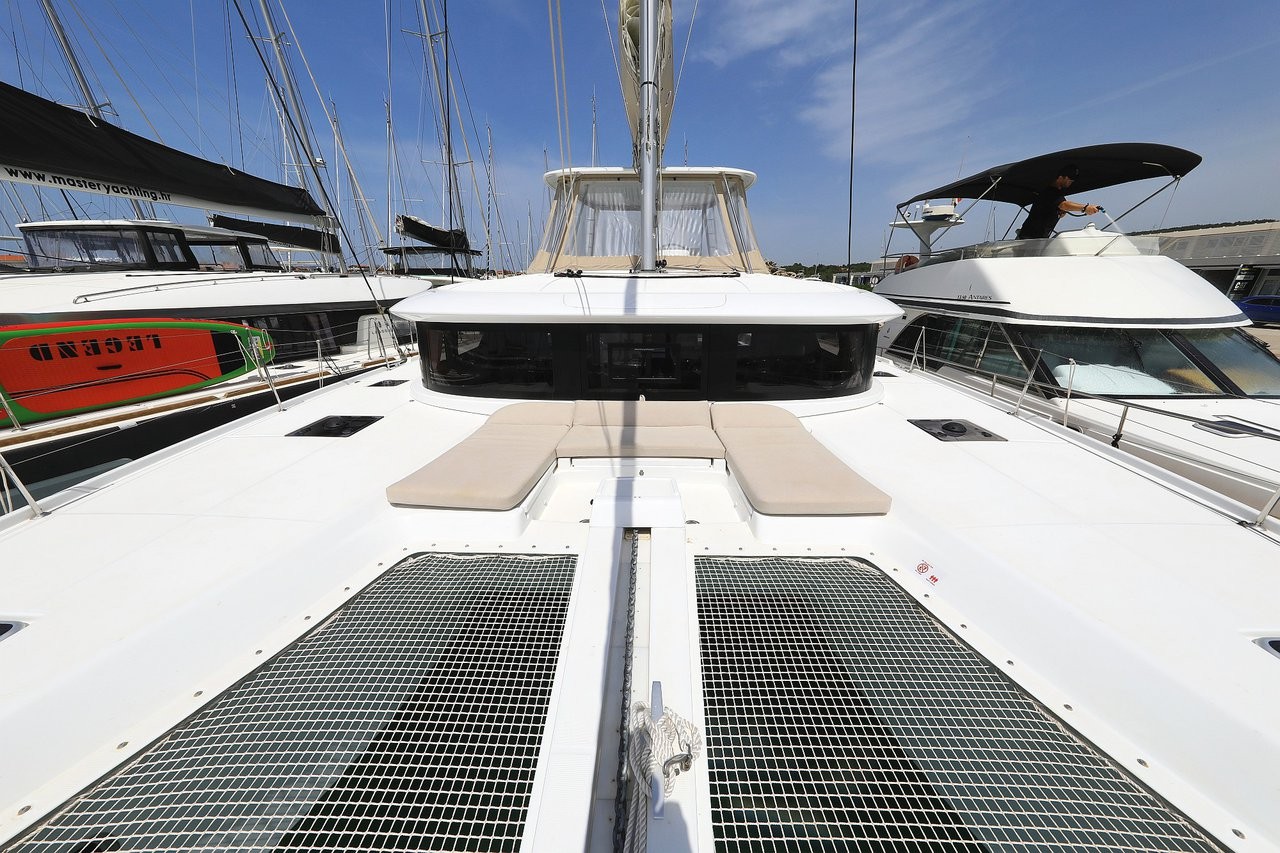Lagoon 46, Panos | Yacht Charter Croatia