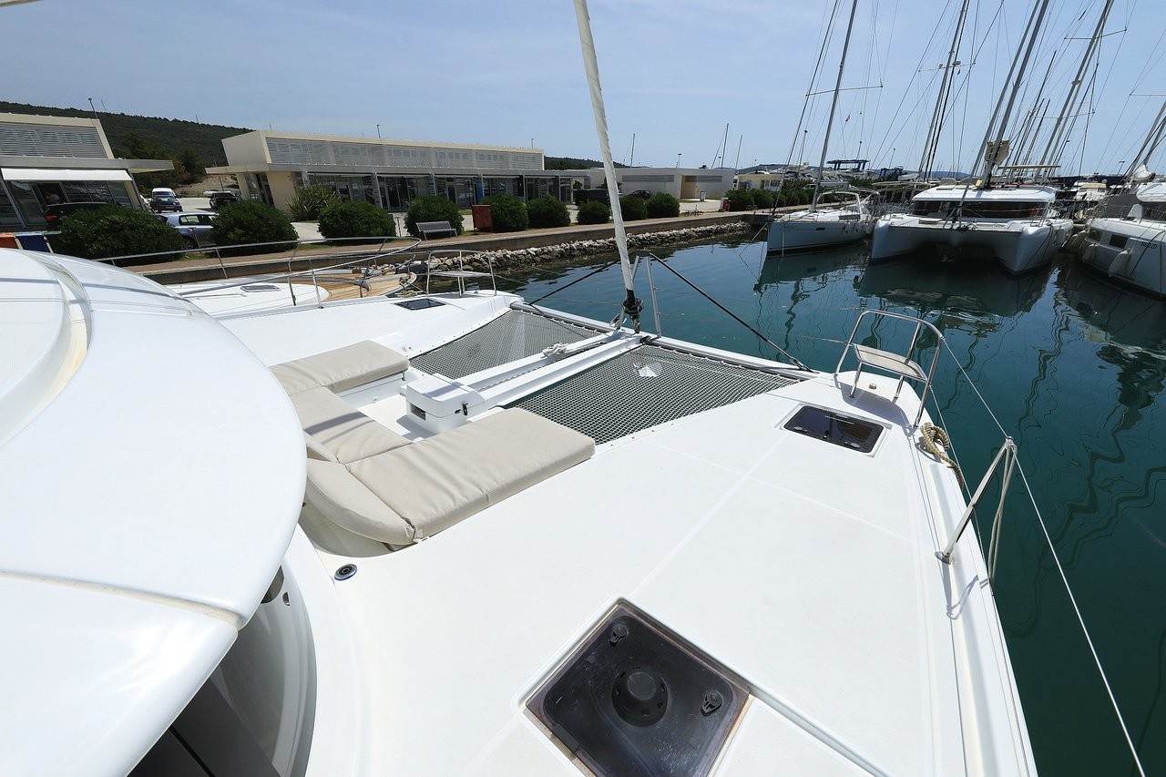 Lagoon 46, Panos | Yacht Charter Croatia