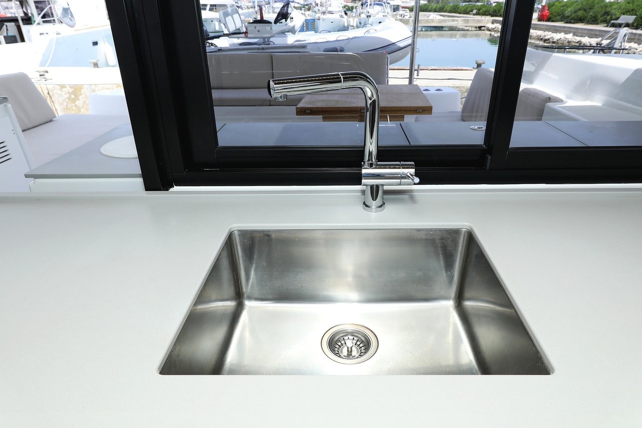 Lagoon 46, Panos | Yacht Charter Croatia