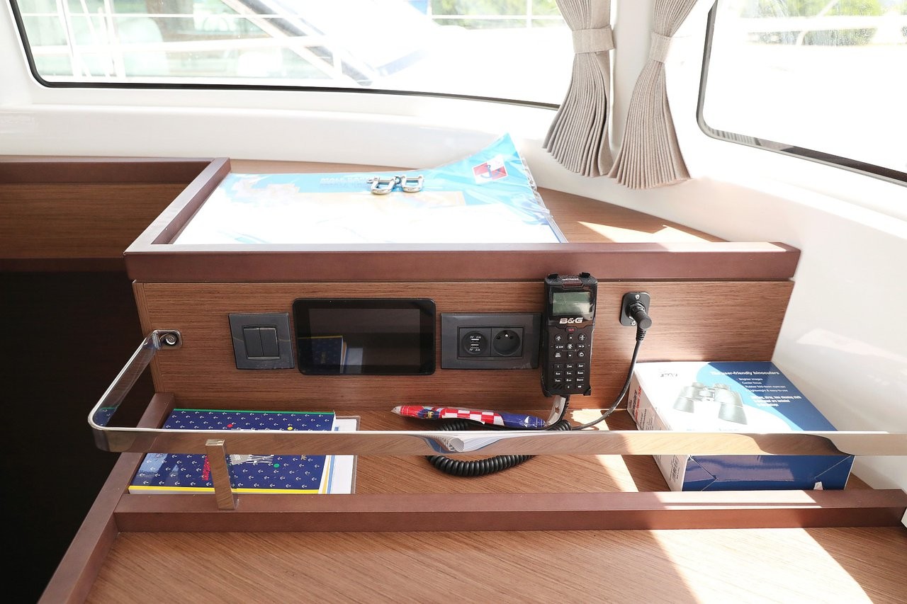 Lagoon 46, Panos | Yacht Charter Croatia