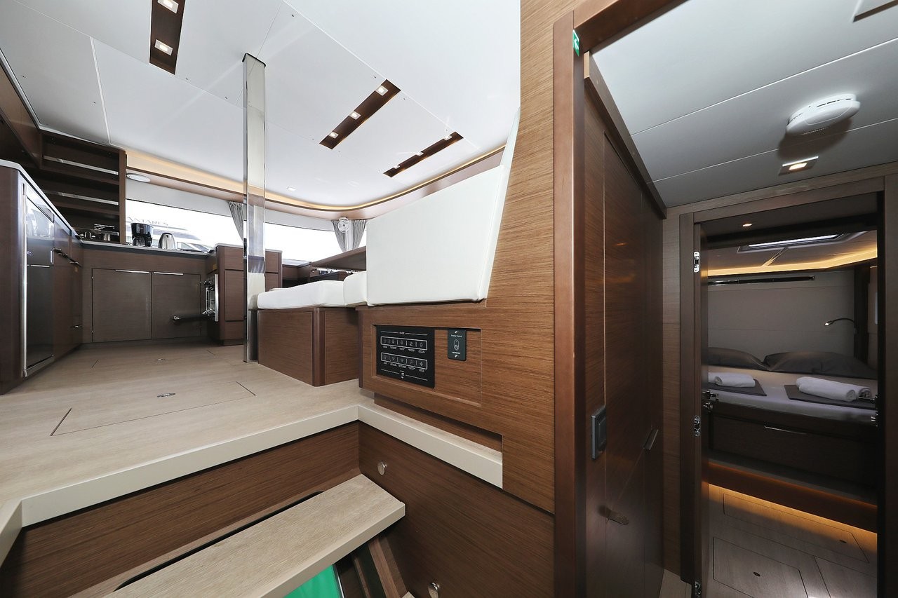 Lagoon 46, Panos | Yacht Charter Croatia