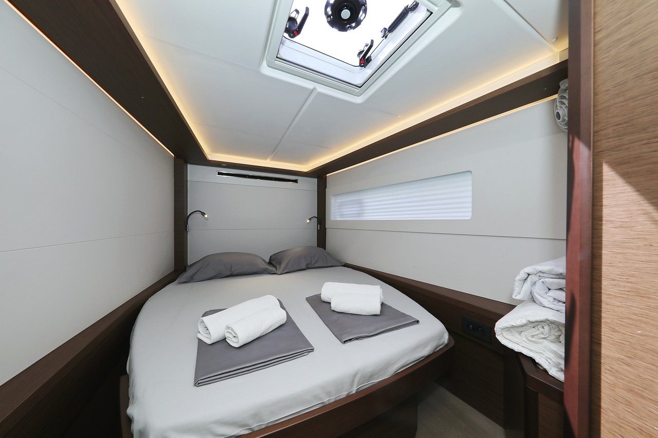 Lagoon 46, Panos | Yacht Charter Croatia