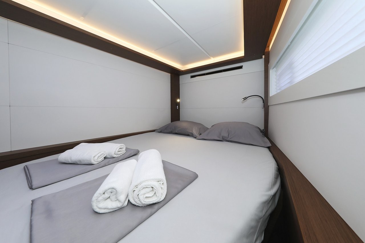 Lagoon 46, Panos | Yacht Charter Croatia