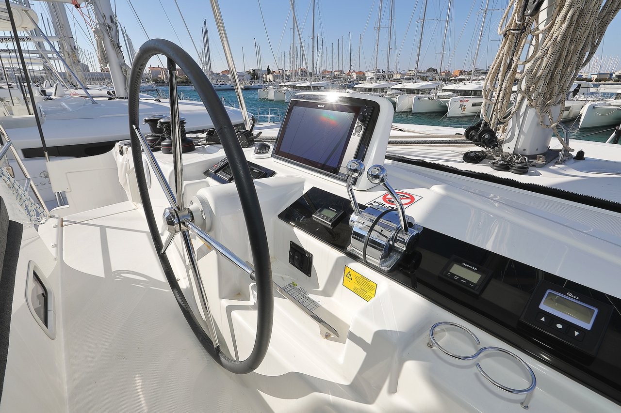 Lagoon 46, Why Not | Yachtcharter Kroatien