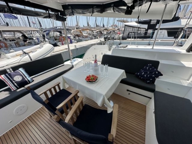 Lagoon 46, Mira | Yacht Charter Croatia