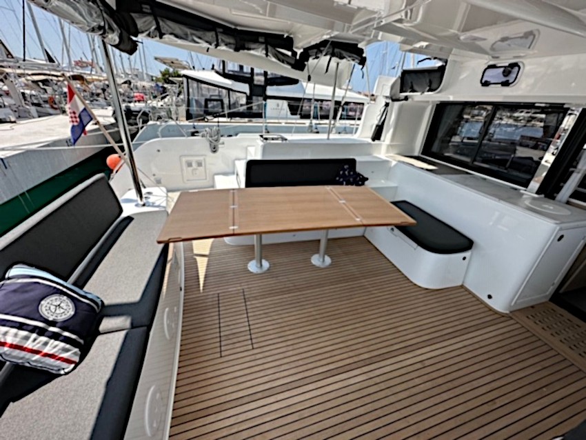 Lagoon 46, Mira | Yacht Charter Croatia