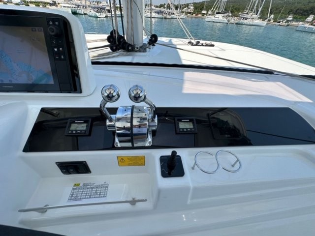 Lagoon 46, Mira | Yacht Charter Croatia