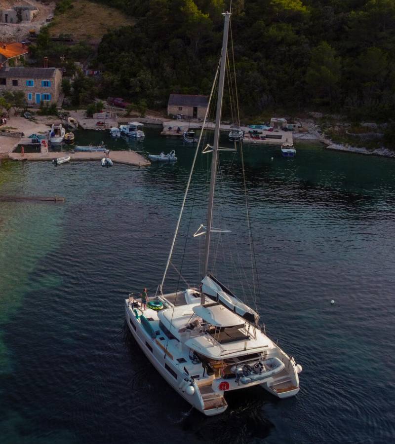 Lagoon 46, Cortes | Yacht Charter Croatia