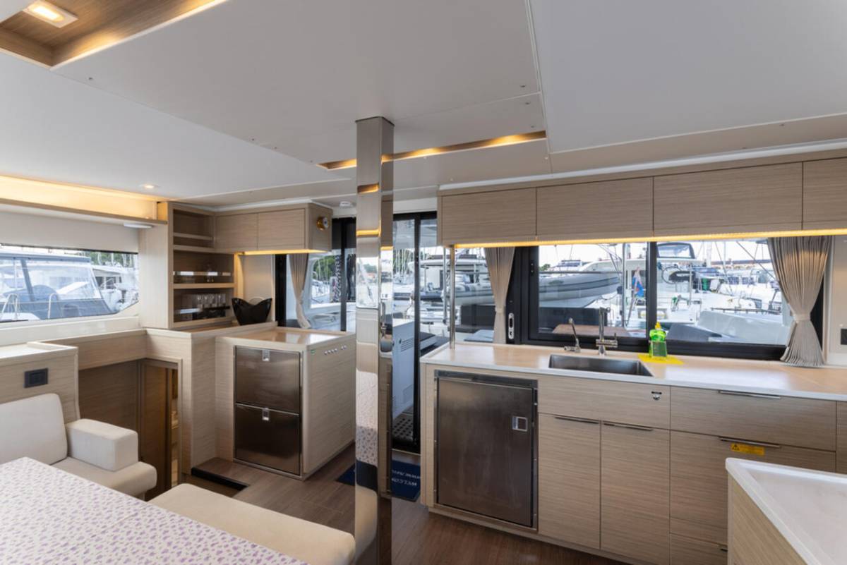 Lagoon 46, Cortes | Yacht Charter Croatia