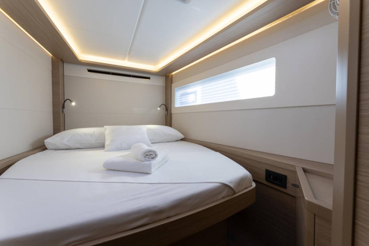 Lagoon 46, Cortes | Yacht Charter Croatia