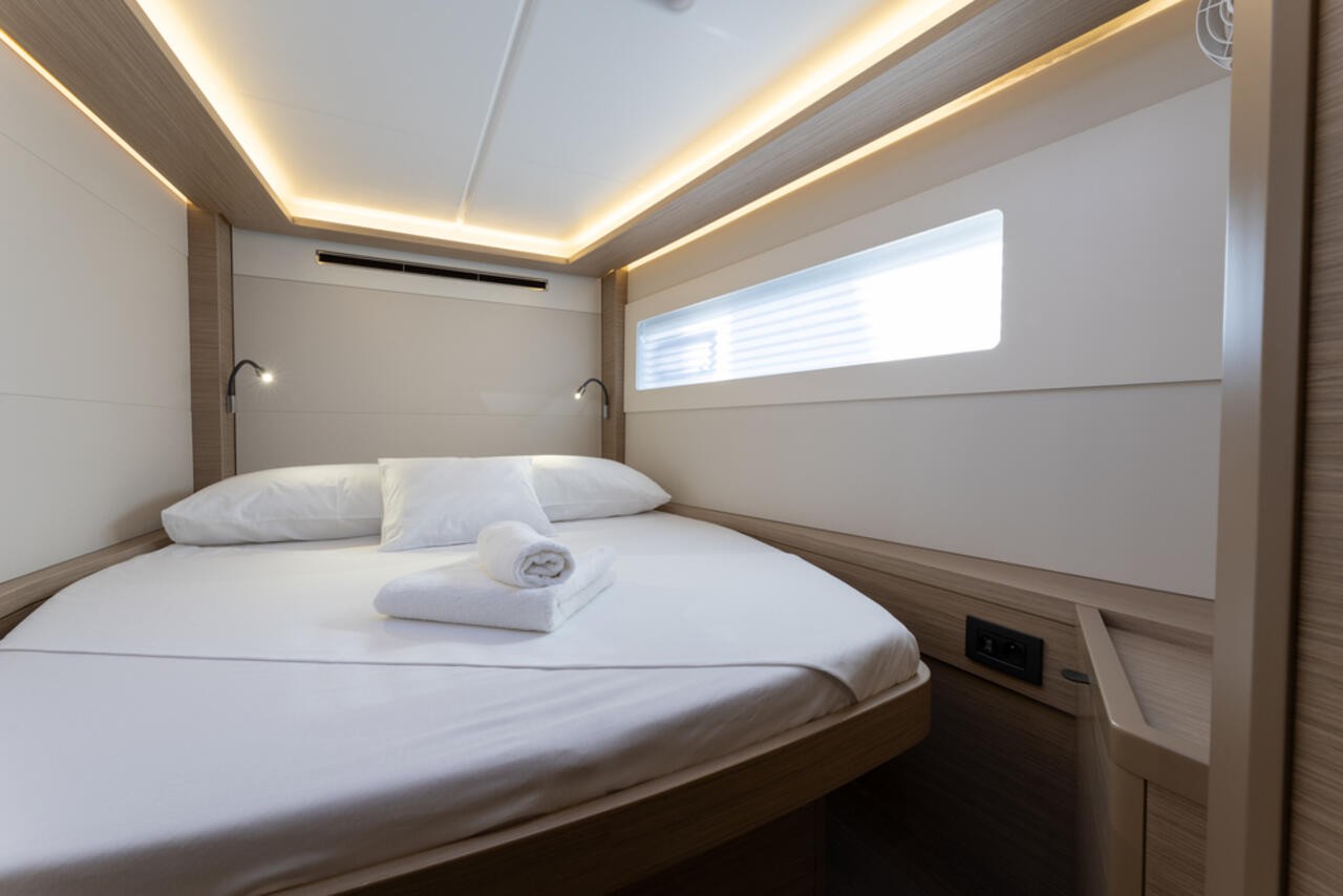 Lagoon 46, Cortes | Yachtcharter Kroatien