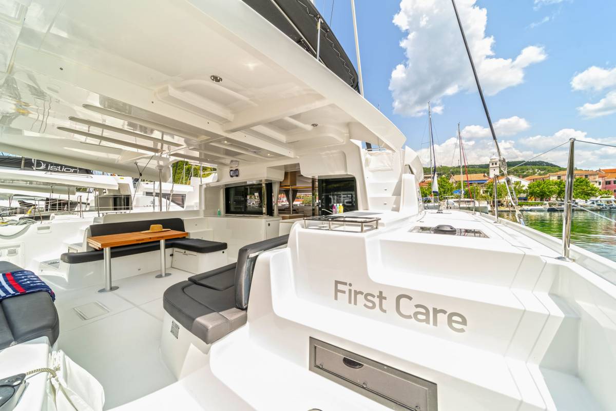 Lagoon 46, First Care | Yacht Charter Croatia