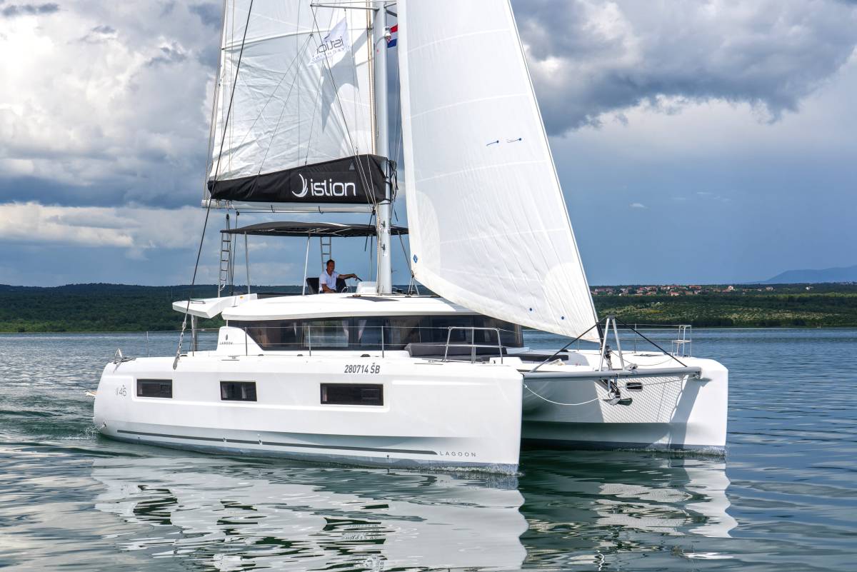 Lagoon 46, First Care | Yacht Charter Croatia