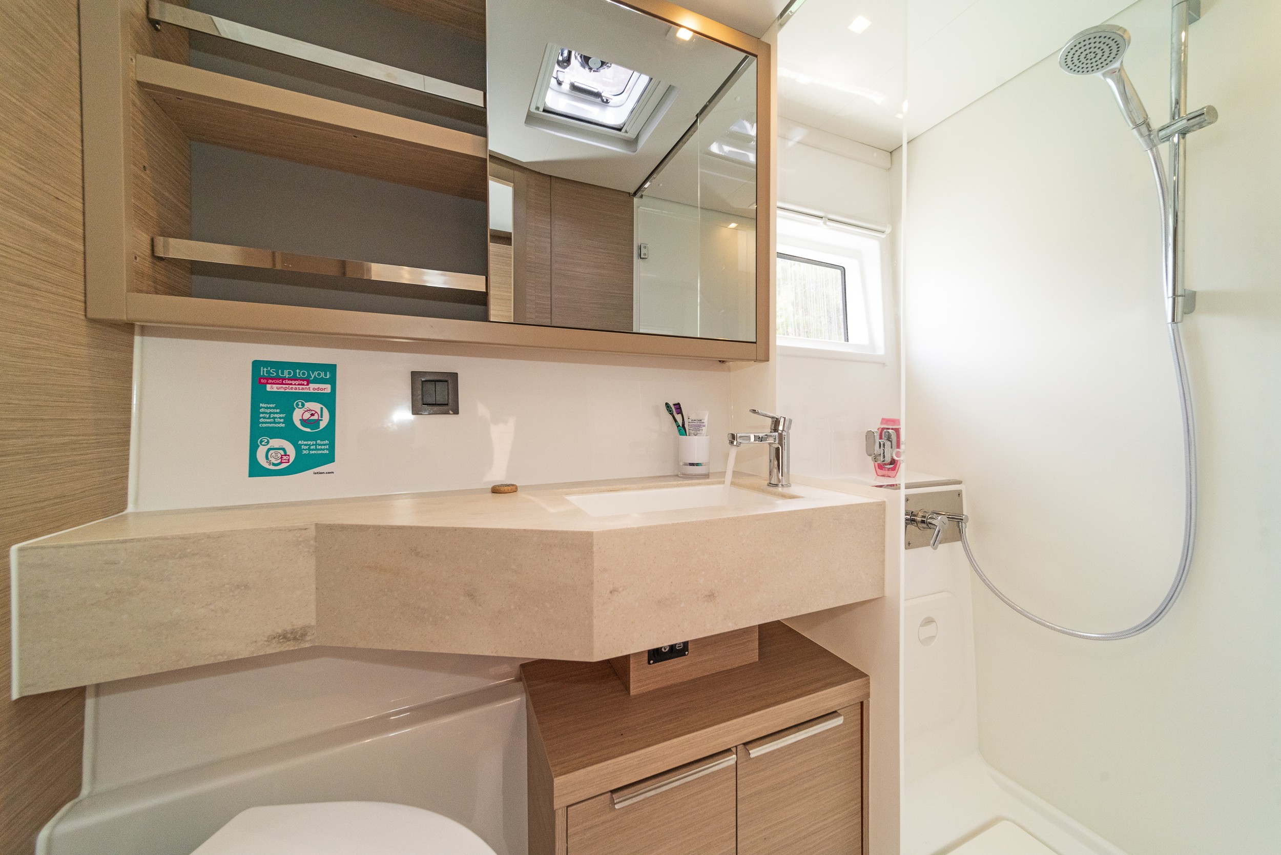 Lagoon 46, First Care | Yachtcharter Kroatien