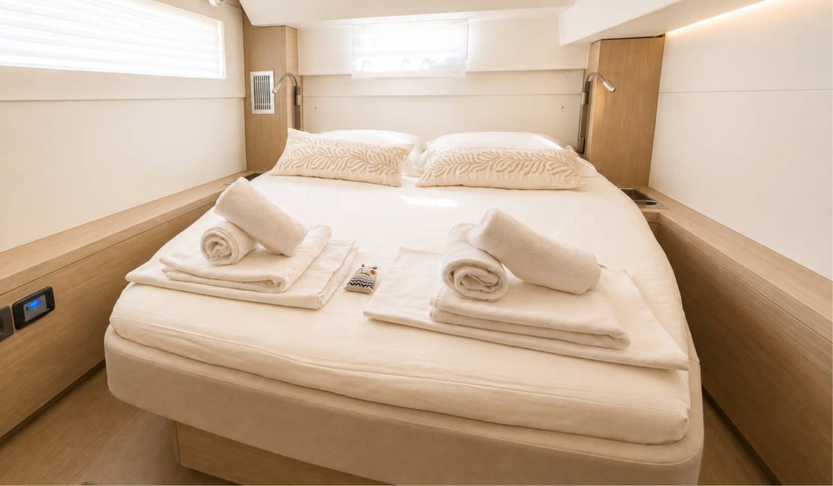 Lagoon 46, Skyfall | Yacht Charter Croatia