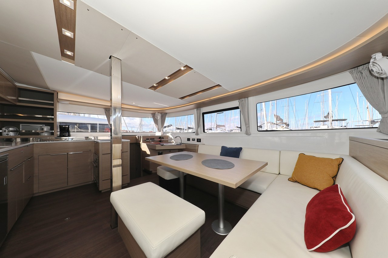 Lagoon 46, Hasta La Vista | Yachtcharter Kroatien