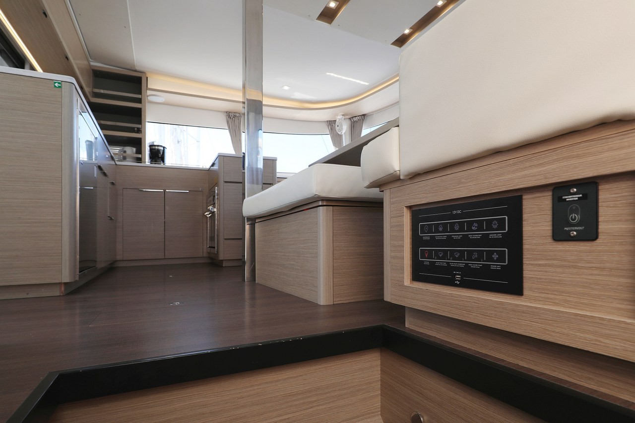 Lagoon 46, Hasta La Vista | Yachtcharter Kroatien
