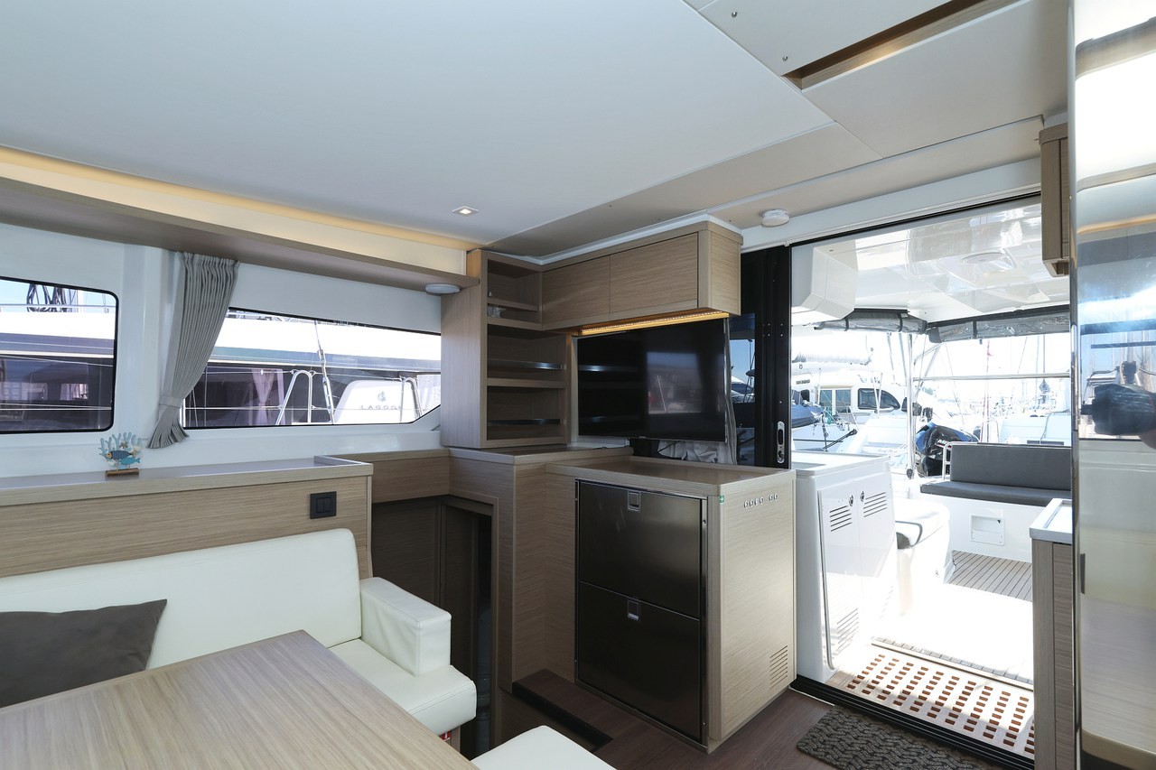 Lagoon 46, Ship Happens | Yacht Charter Croatia