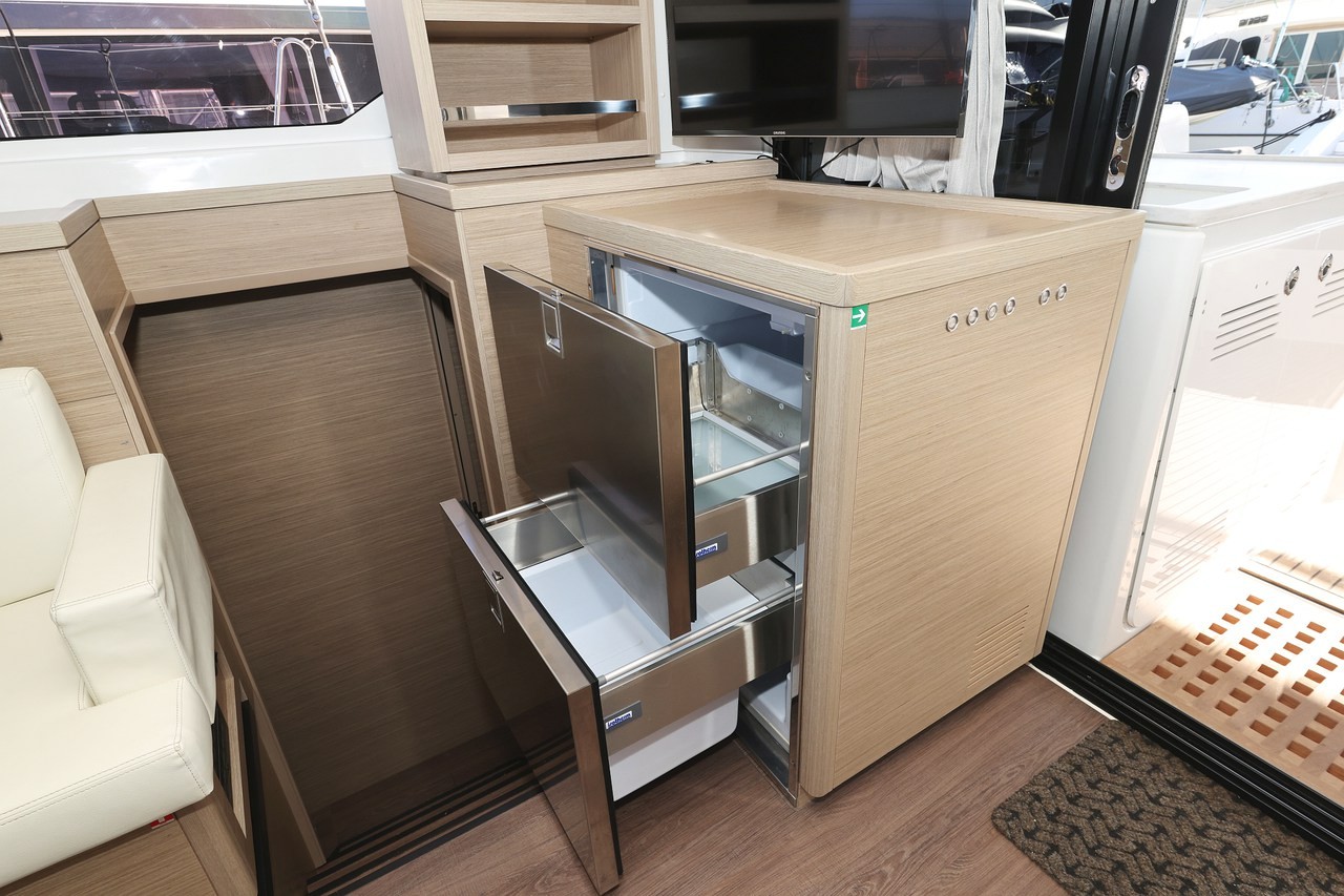 Lagoon 46, Ship Happens | Yacht Charter Croatia