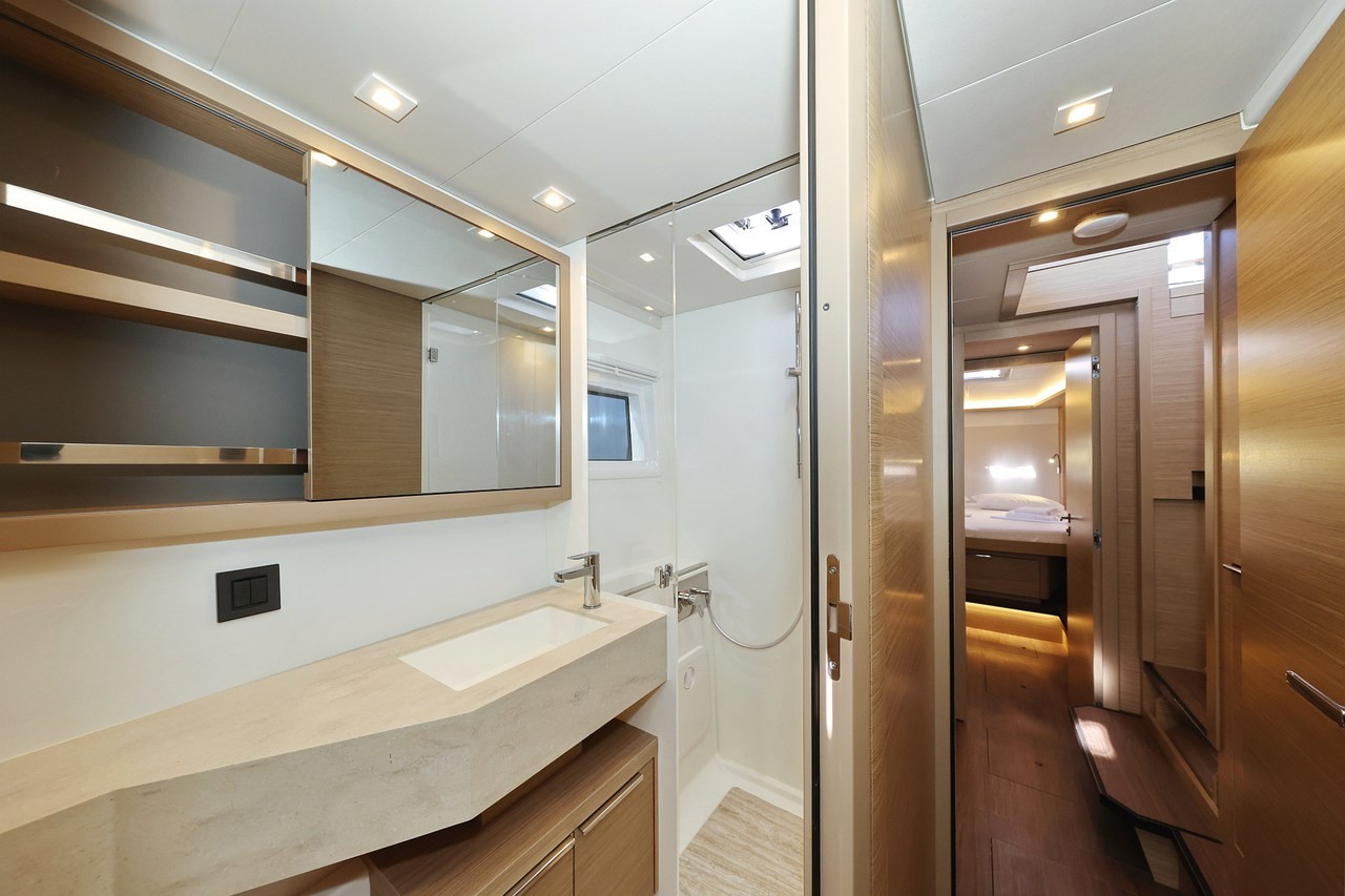 Lagoon 46, Ship Happens | Yacht Charter Croatia