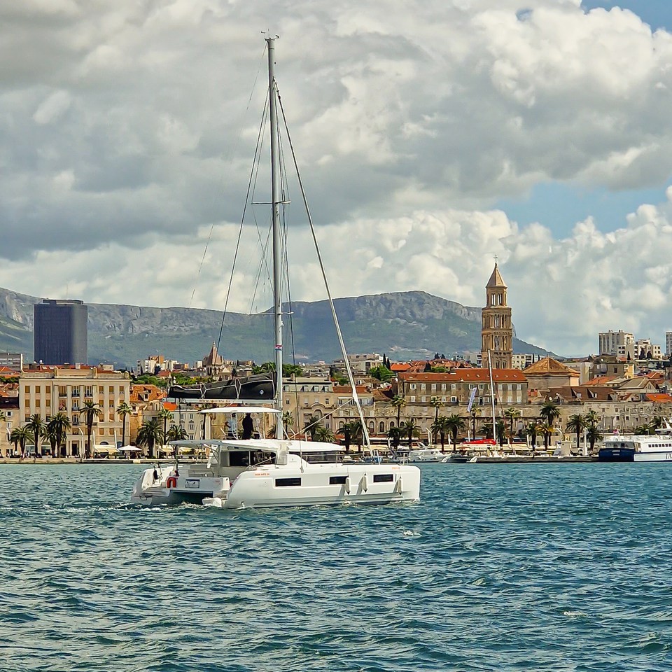 Lagoon 46, Felicita | Yacht Charter Croatia