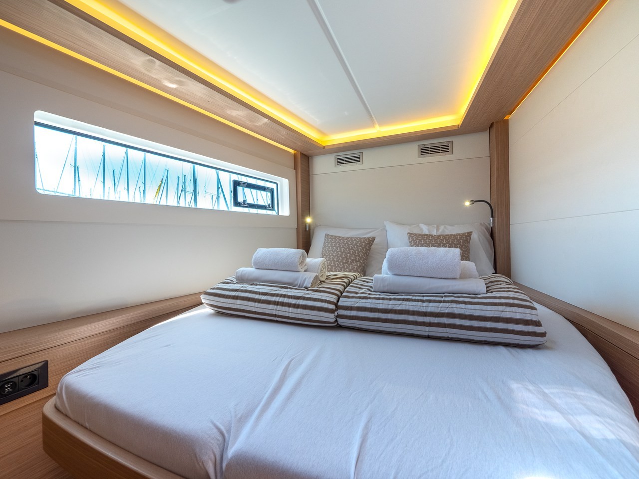 Lagoon 46, Felicita | Yacht Charter Croatia