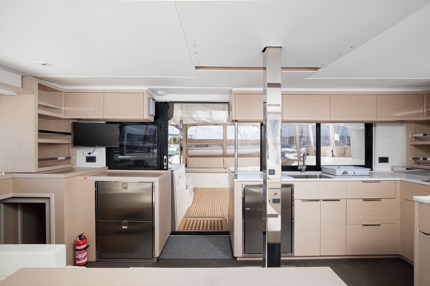 Lagoon 46, Little Havana | Yacht Charter Croatia