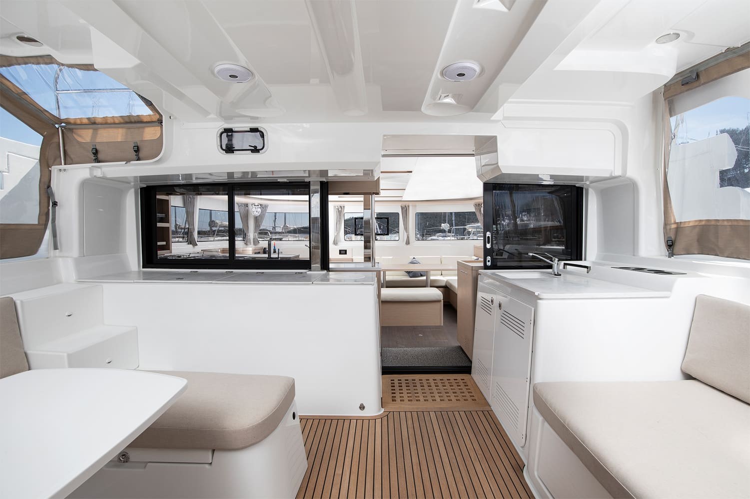 Lagoon 46, Little Havana | Yacht Charter Croatia