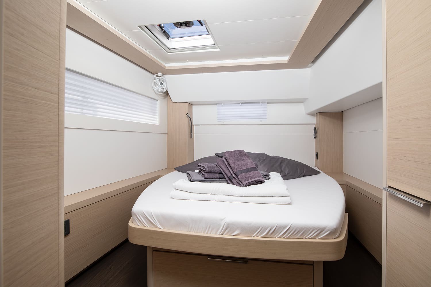Lagoon 46, Little Havana | Yacht Charter Croatia