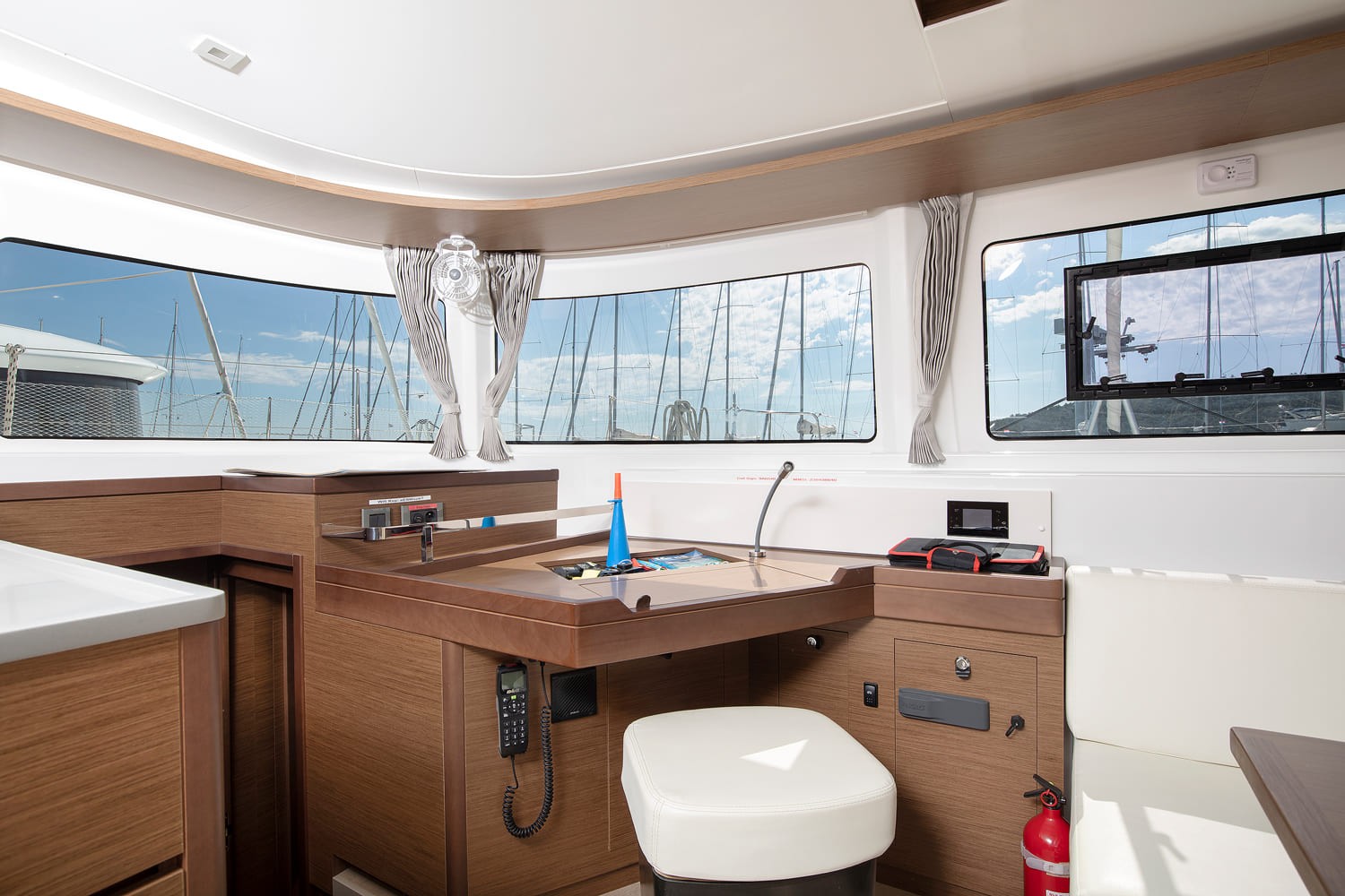 Lagoon 46, Long Island | Yacht Charter Croatia