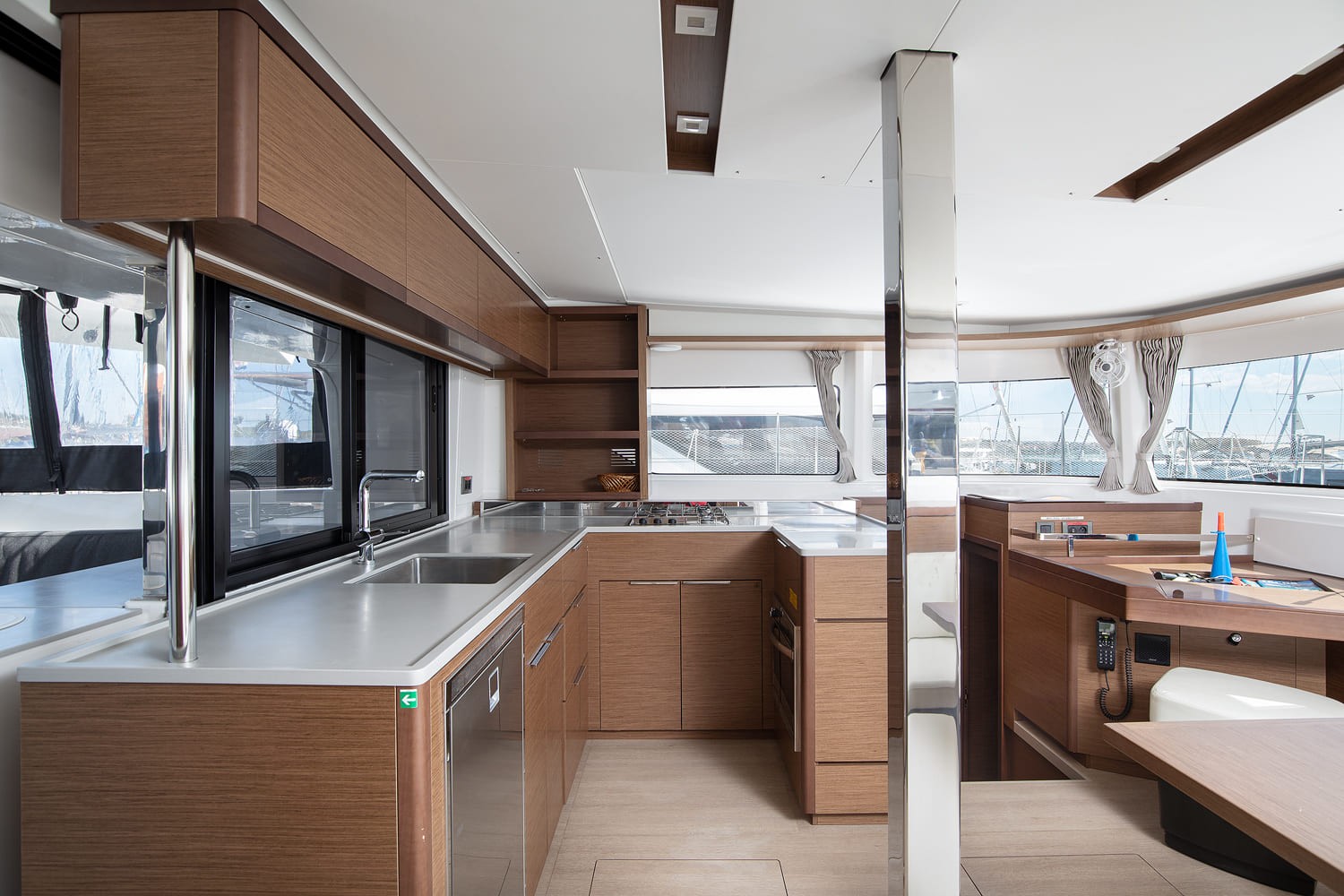 Lagoon 46, Long Island | Yacht Charter Croatia