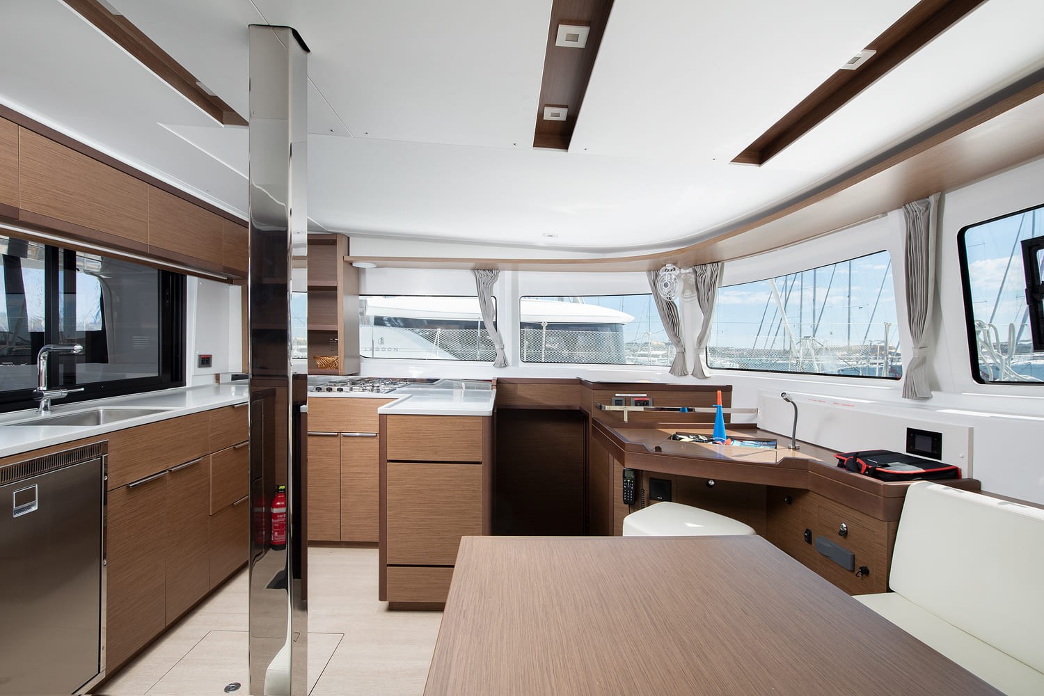 Lagoon 46, Long Island | Yacht Charter Croatia