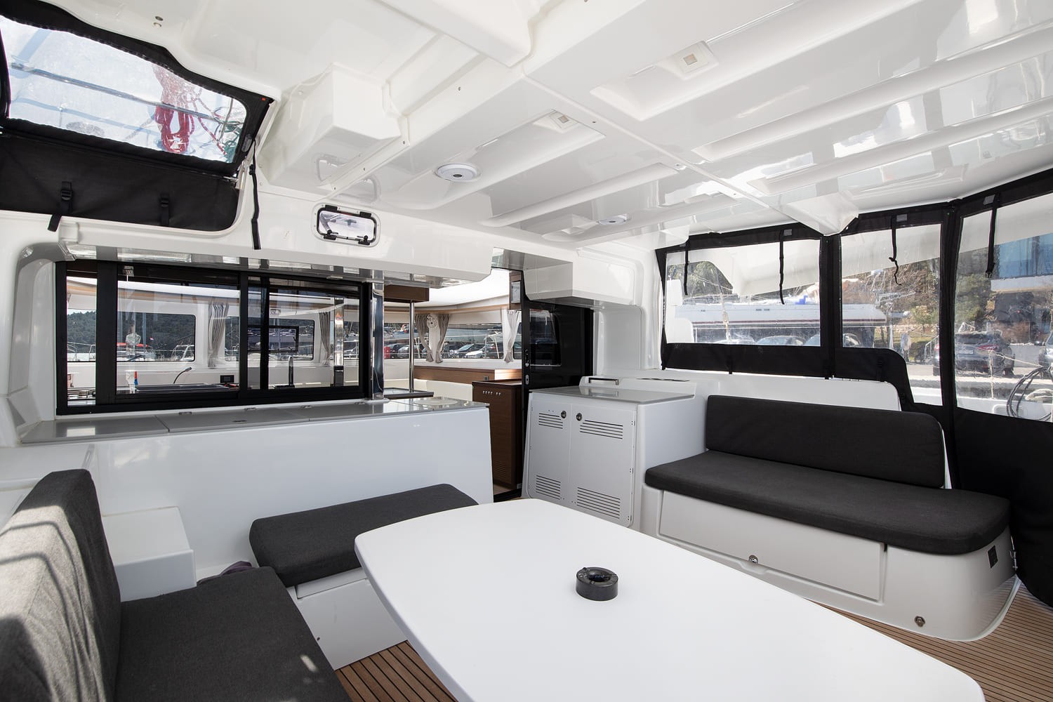 Lagoon 46, Long Island | Yacht Charter Croatia