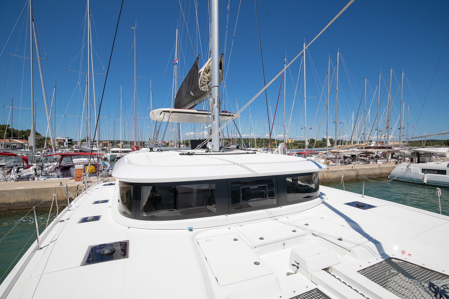 Lagoon 46, Manta Maris | Yacht Charter Croatia