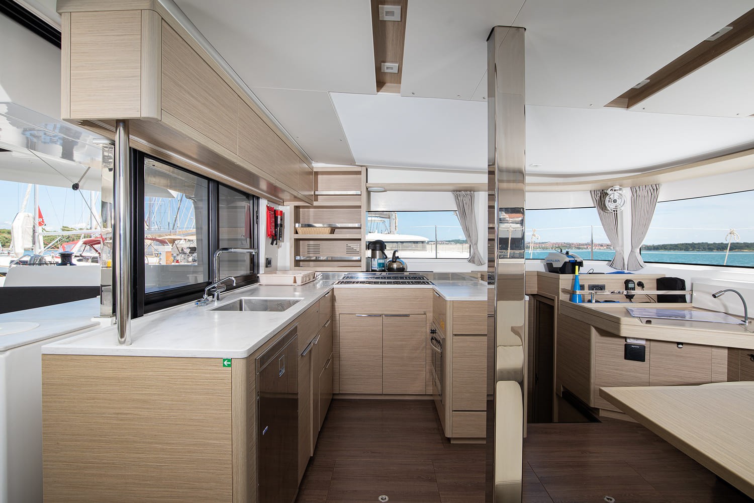 Lagoon 46, Manta Maris | Yacht Charter Croatia