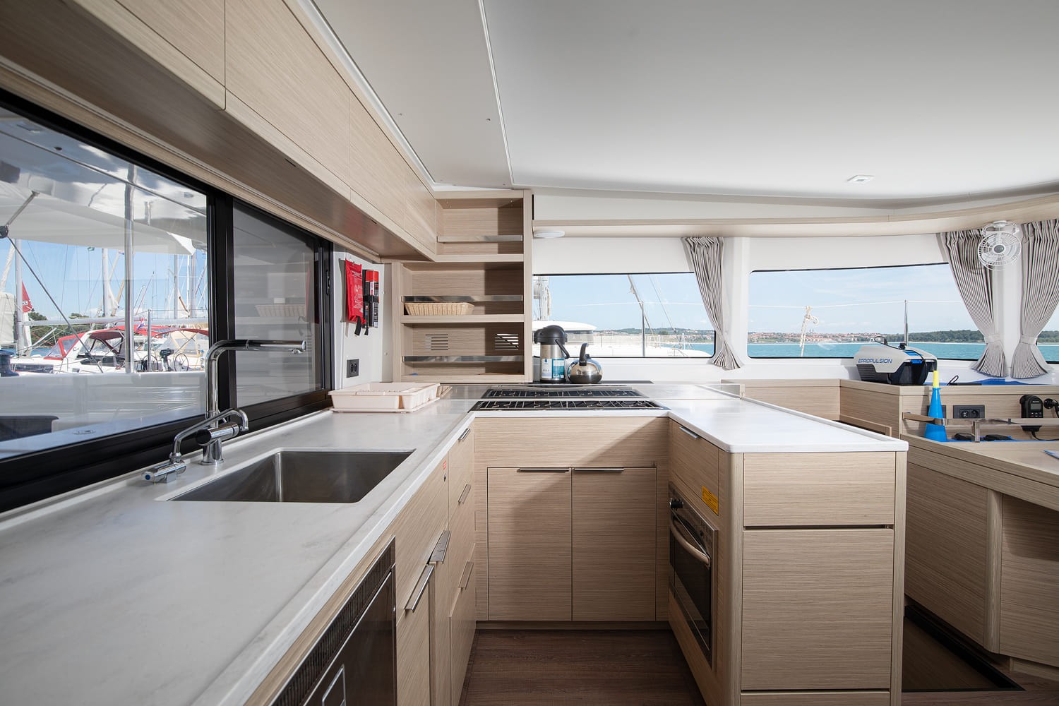Lagoon 46, Manta Maris | Yacht Charter Croatia