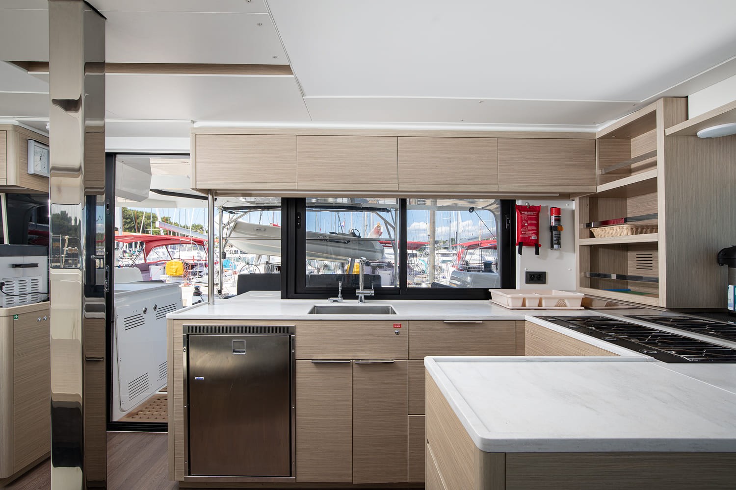 Lagoon 46, Manta Maris | Yacht Charter Croatia