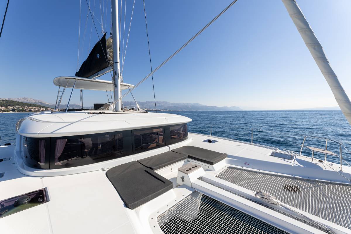 Lagoon 46, Aura | Noleggio di Yacht Croazia