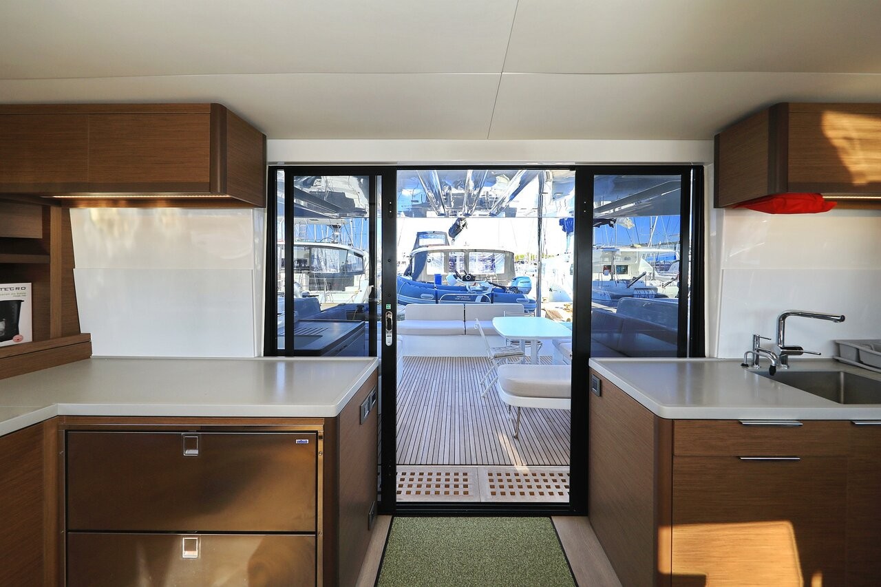 Lagoon 50 OW, Ragnar | Yacht Charter Croatia